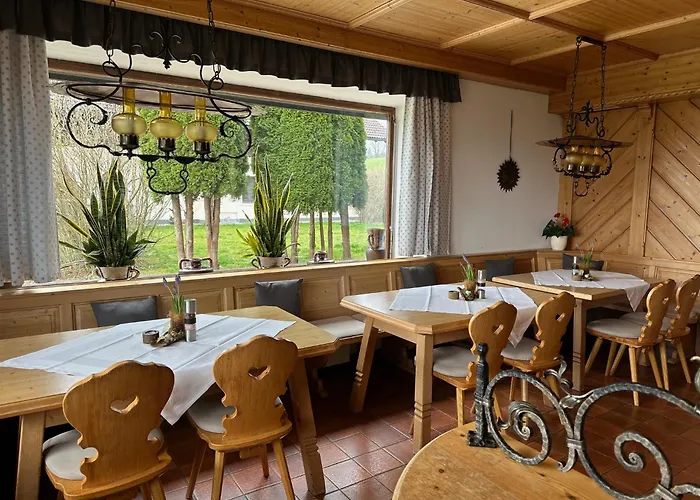 Pensjonat Bio-hotel Schiessentobel Seeham