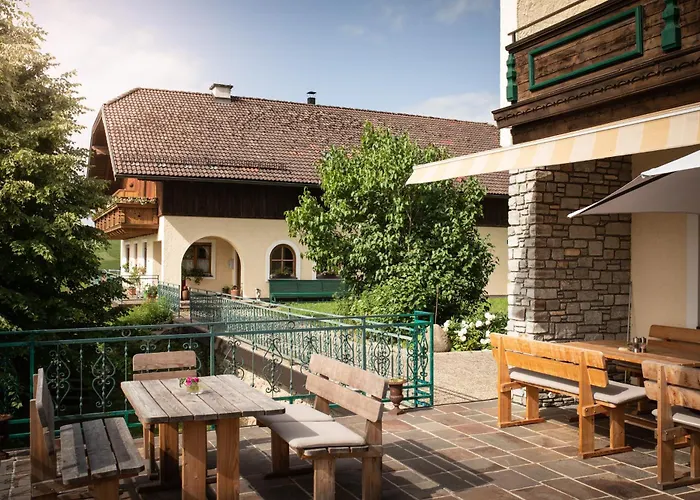 Bio-hotel Schiessentobel 4*